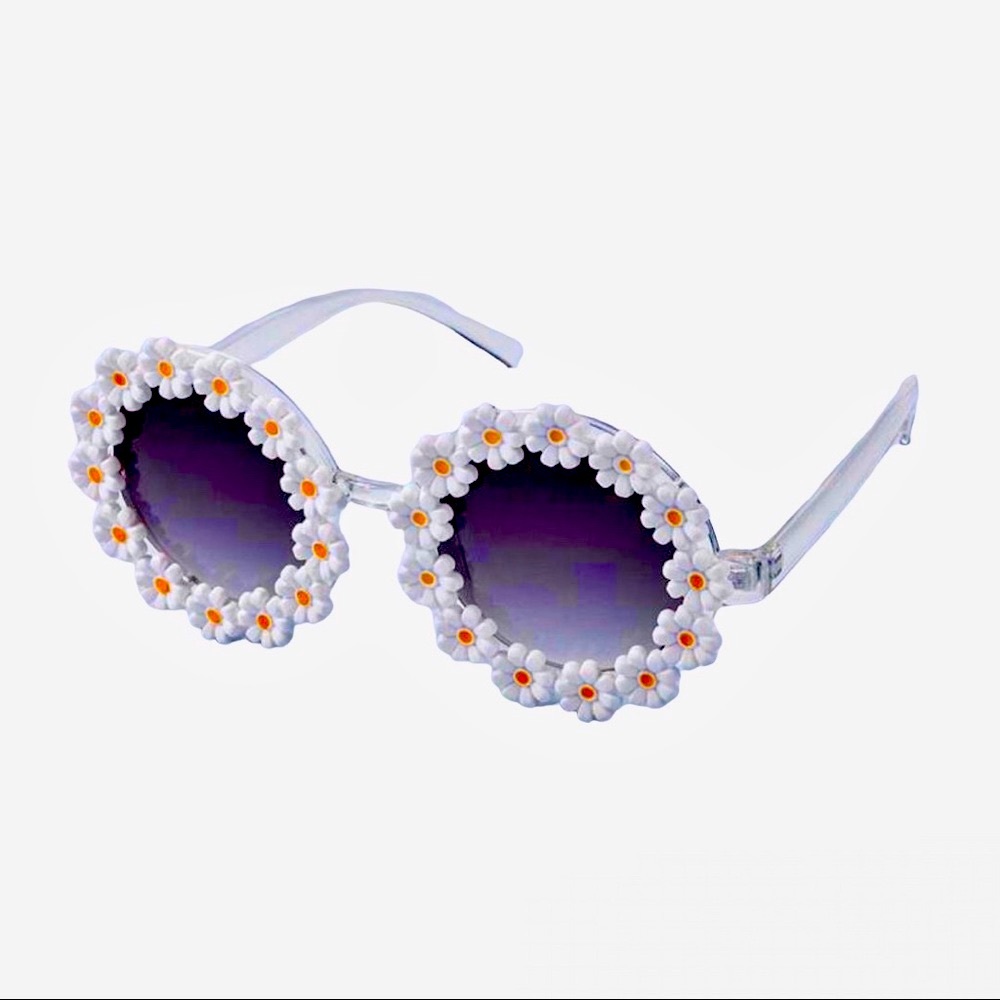 New Vintage-Inspired Daisychain Sunglasses - Picture 2 of 5